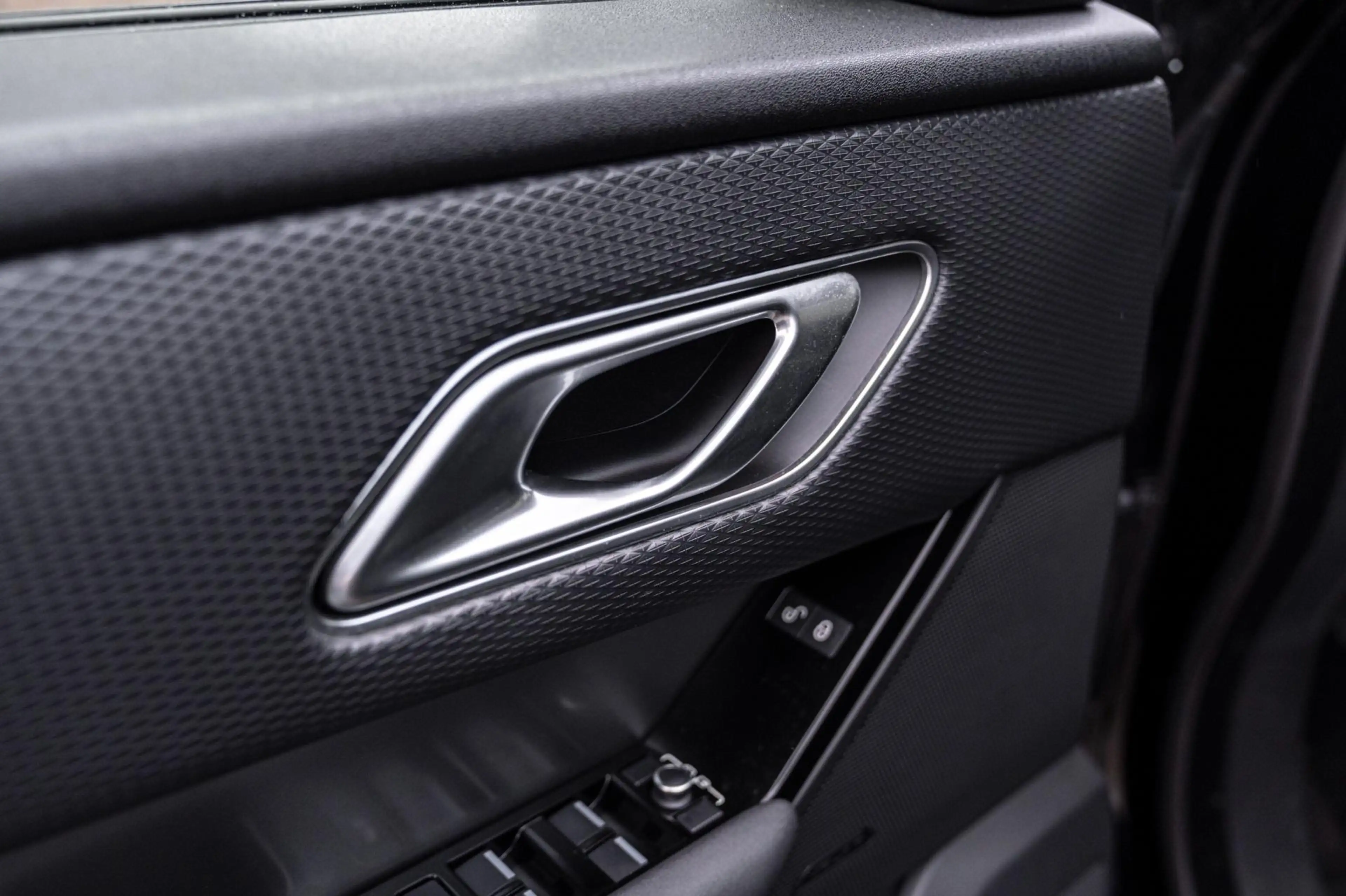 Land Rover Range Rover Velar 2.0 Turbo 250 PK 1e eigenaar AWD R-Dynamic Keyless — photo 31