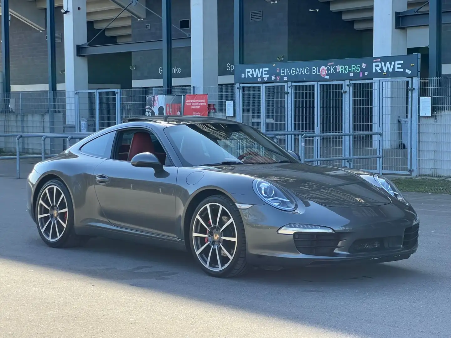 Porsche 991 Carrera Sport-Chrono*SCHIEBEDACH*START/STOP* Grau - 1
