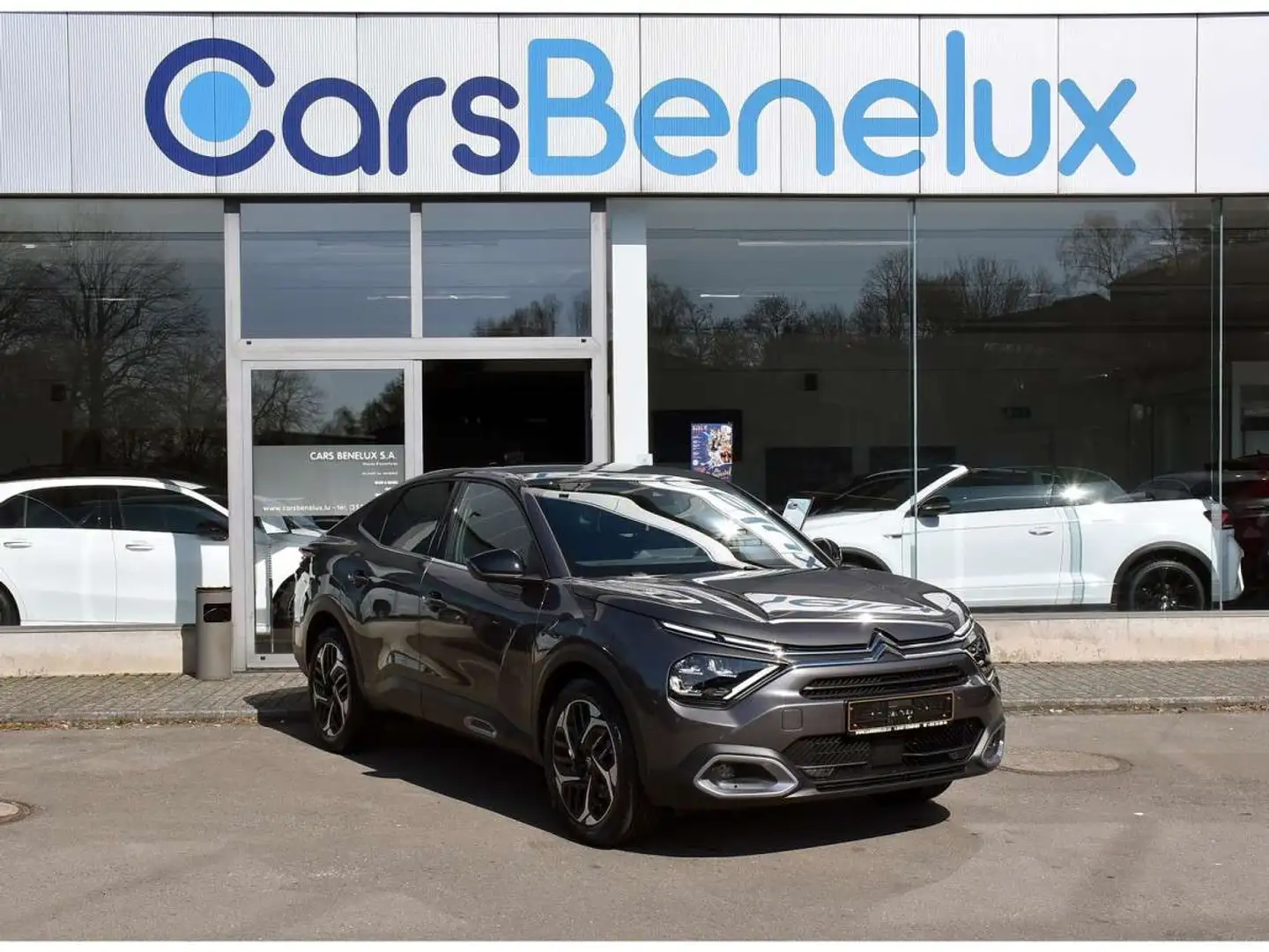Citroen C4 X 1.2 PureTech Shine EAT8 TOIT PANO CUIR ACC SIDE Gris - 1