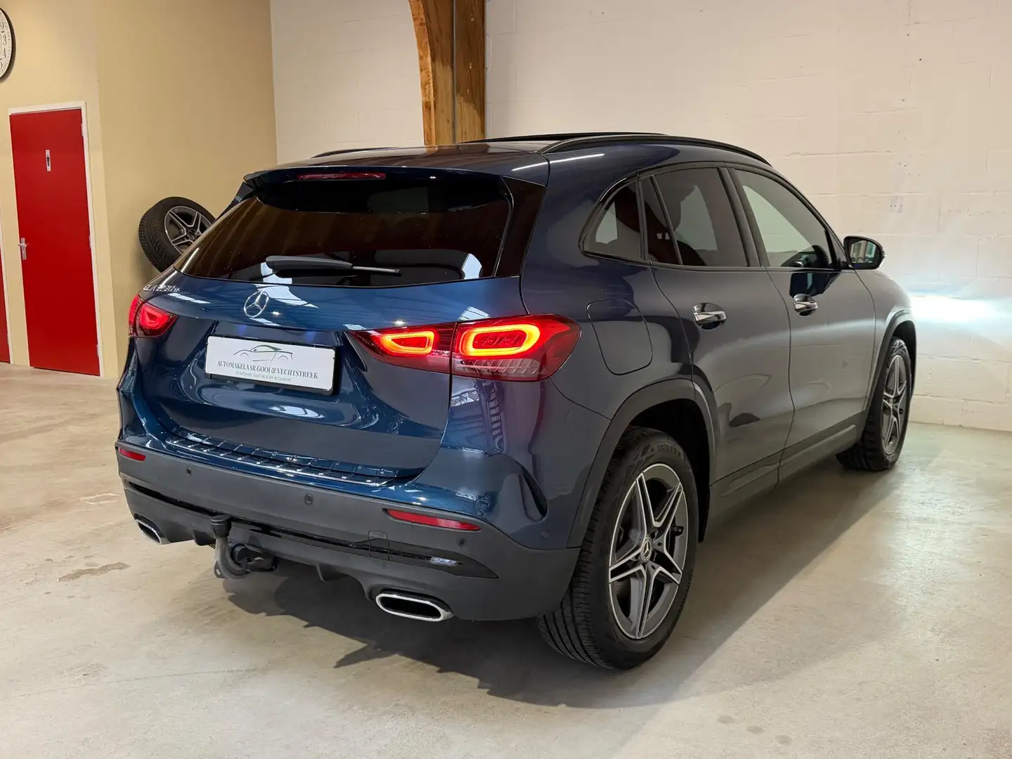 Mercedes-Benz GLA 250 e AMG Line - Panorama - Stoelventilatie - Trekhaak Bleu - 2
