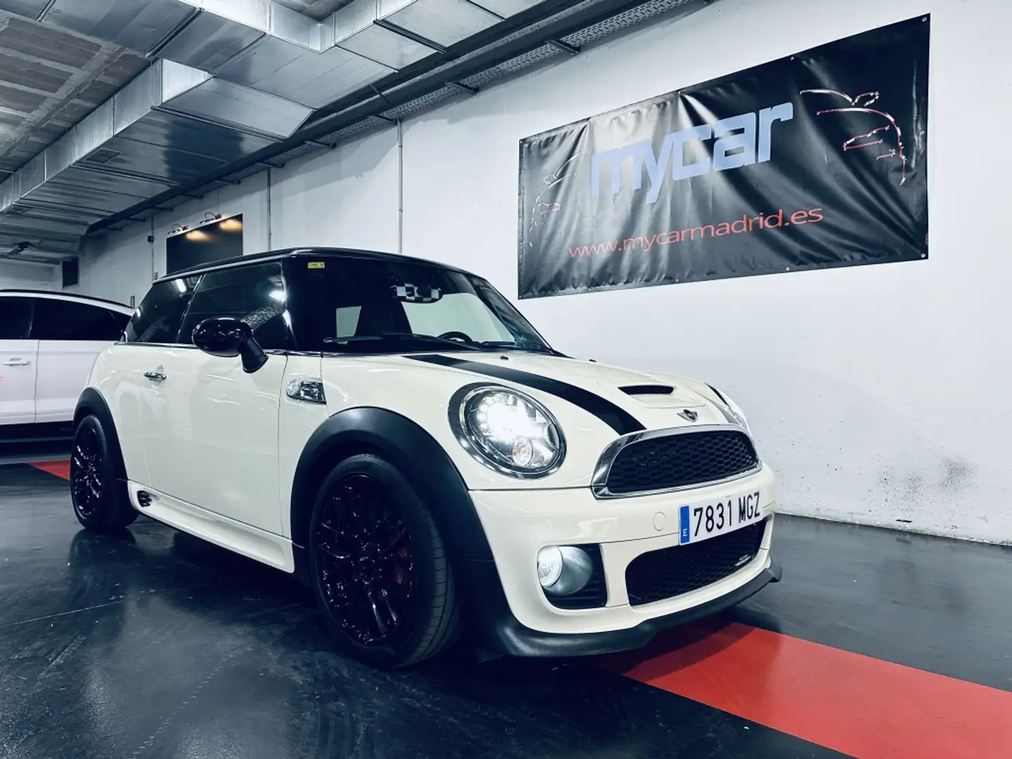 MINI John Cooper Works Cabrio Blanco - 1