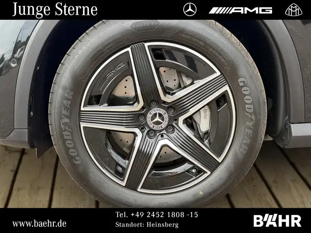 Mercedes-Benz GLC view 6