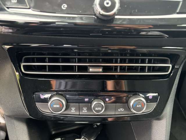 Opel Mokka E