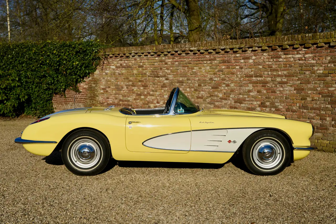 Chevrolet Corvette C1 "Fuelie" Injection TOP CONDITION! Extensively r, foto 11