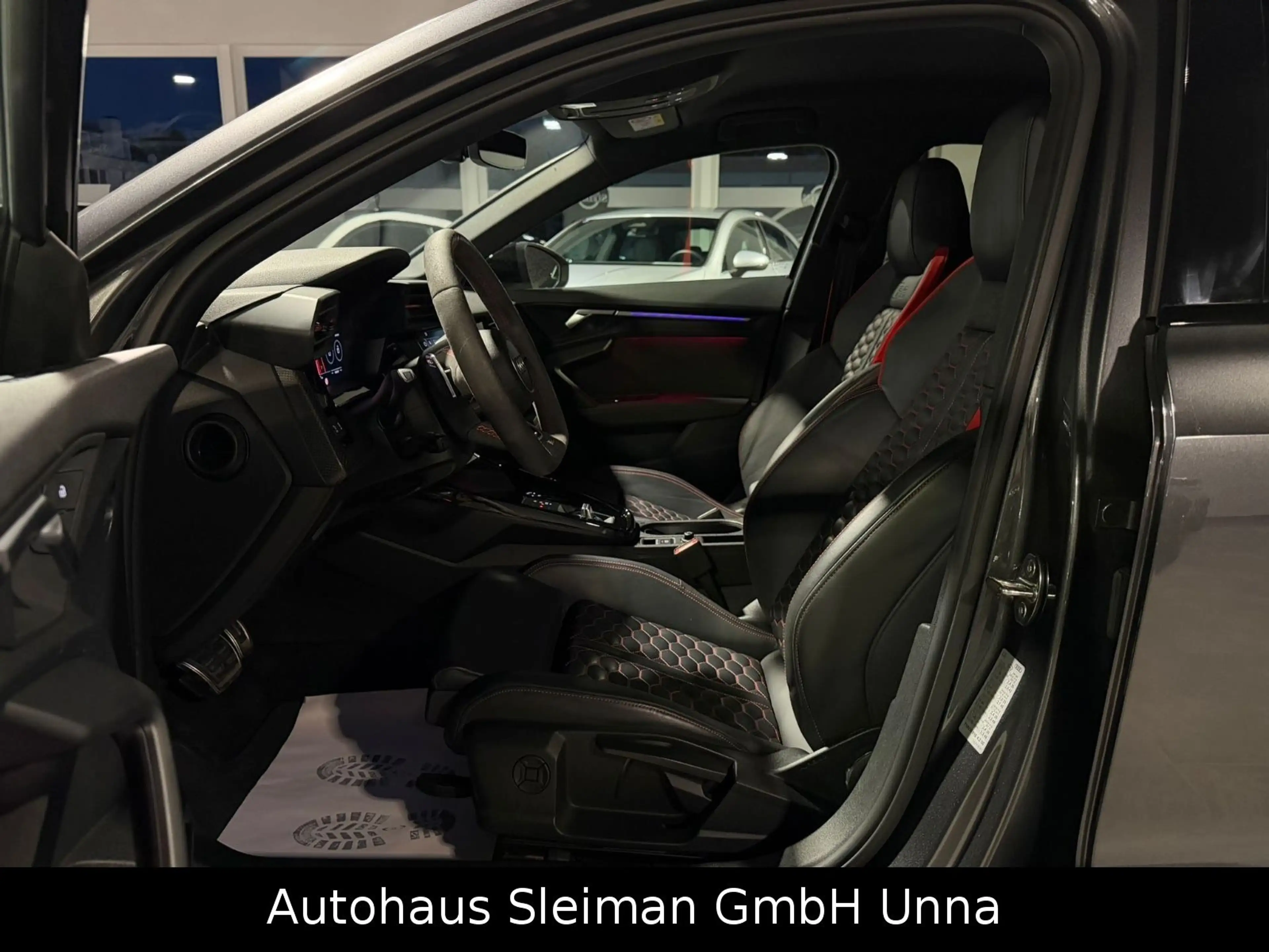 Audi RS3 RS3 Lim. 2.5 TFSI quattro/Navi/Keramik/Leder — photo 7