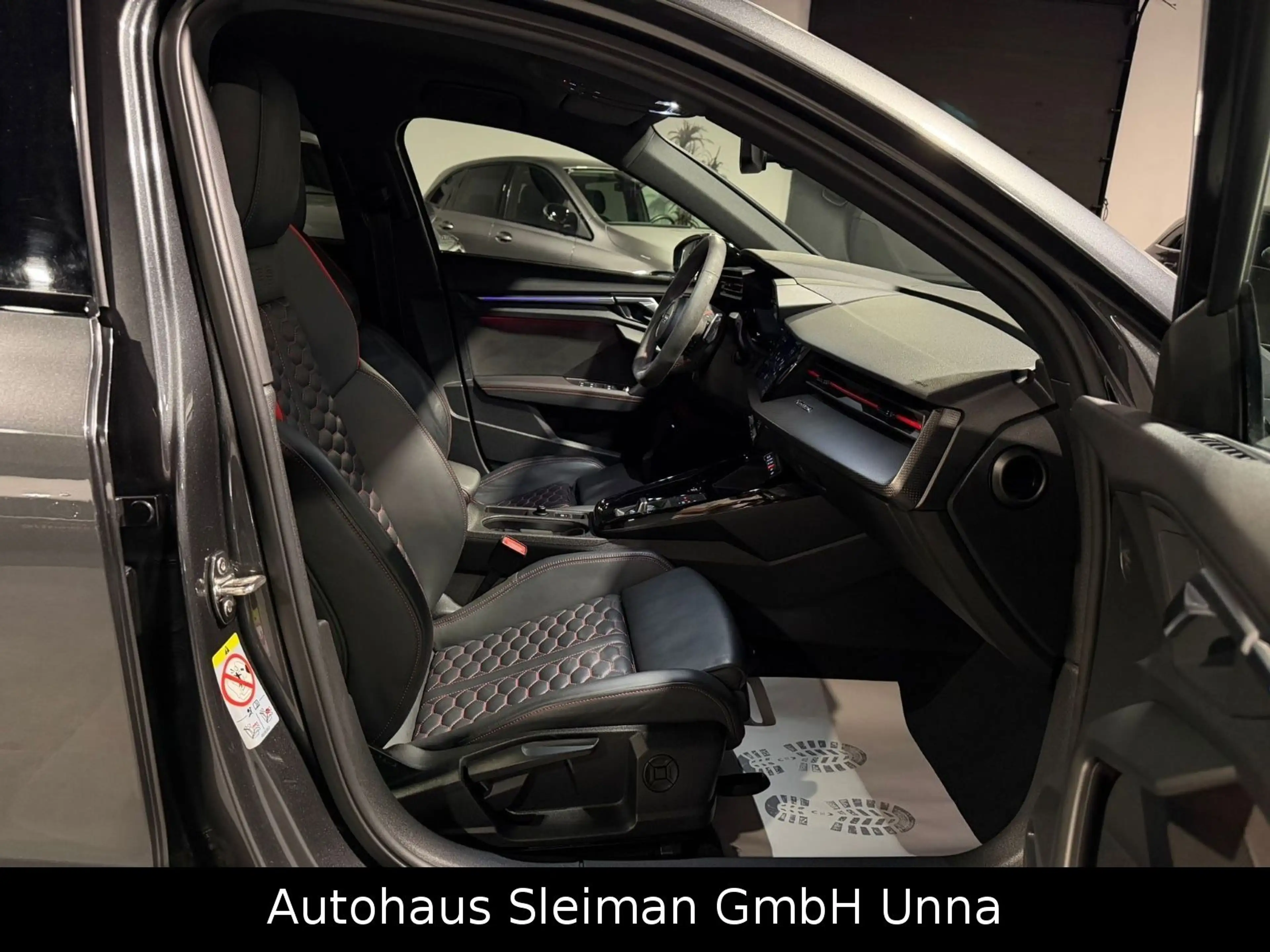 Audi RS3 RS3 Lim. 2.5 TFSI quattro/Navi/Keramik/Leder — photo 13