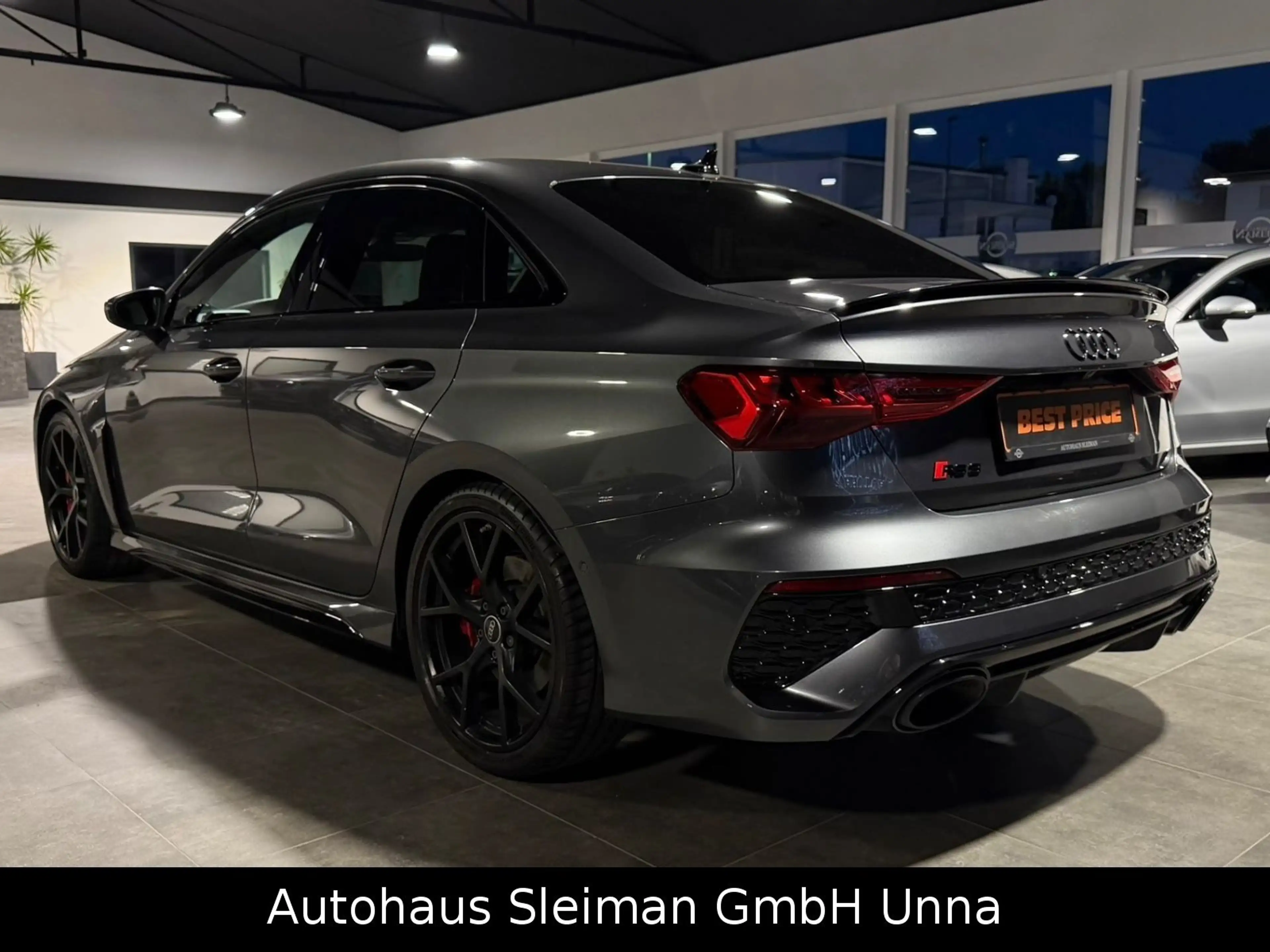 Audi RS3 RS3 Lim. 2.5 TFSI quattro/Navi/Keramik/Leder — photo 5