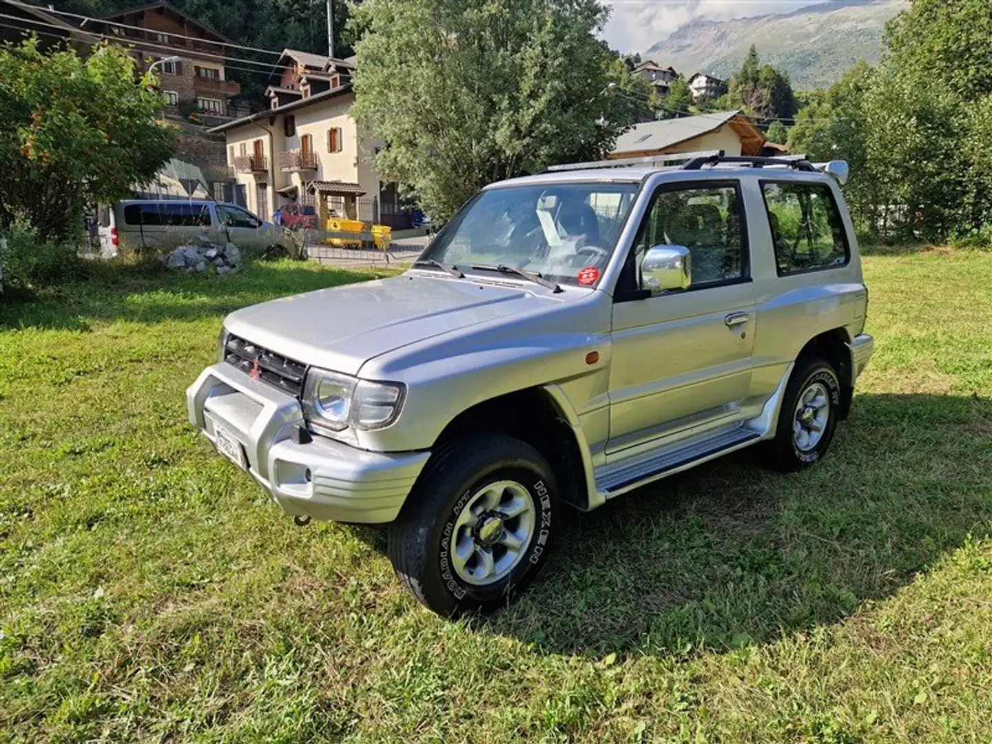 Mitsubishi Pajero Pajero Metal Top 2.5 tdi GLS Plateado - 1