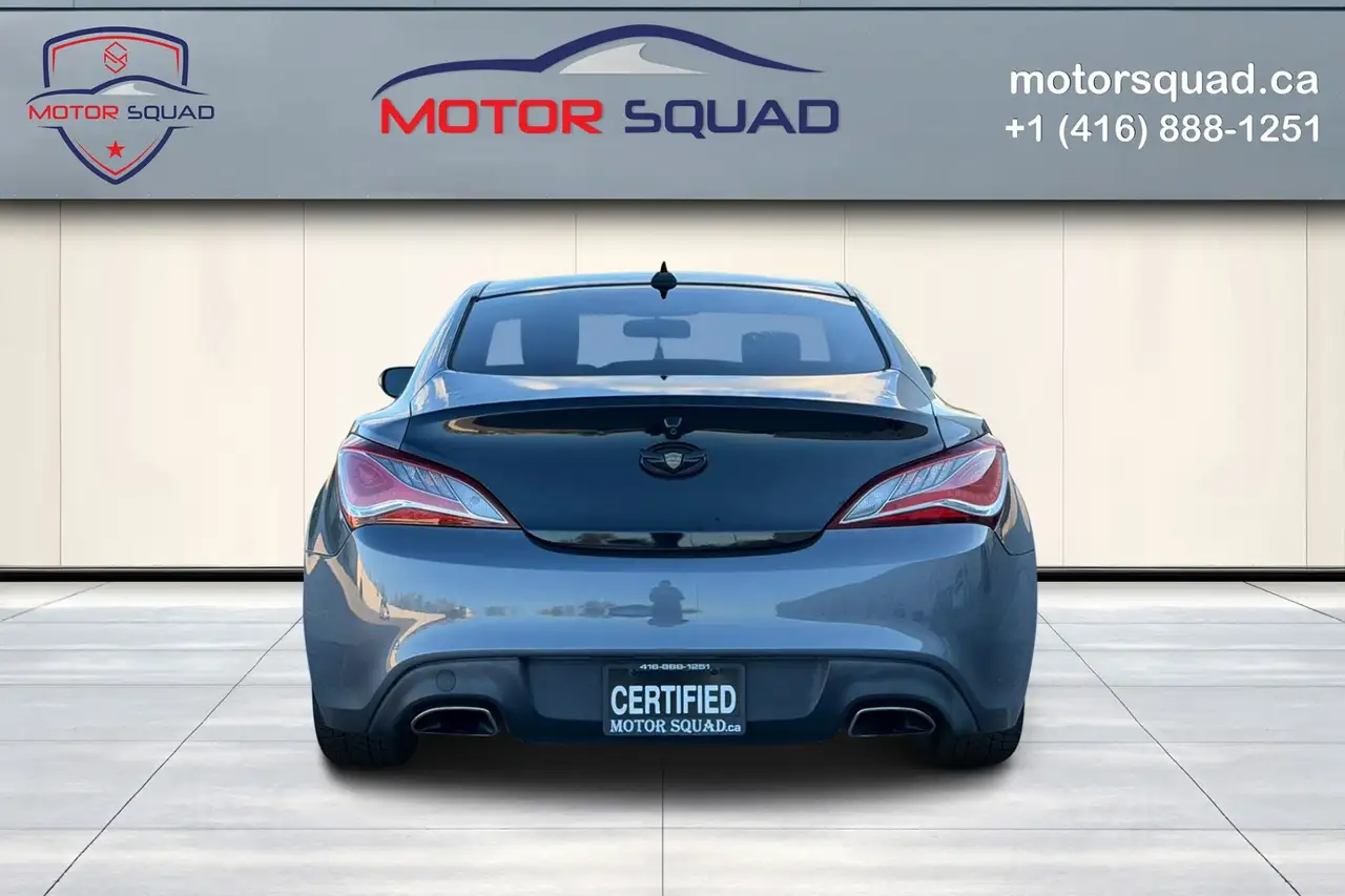Hyundai Genesis снимка Hyundai Genesis
