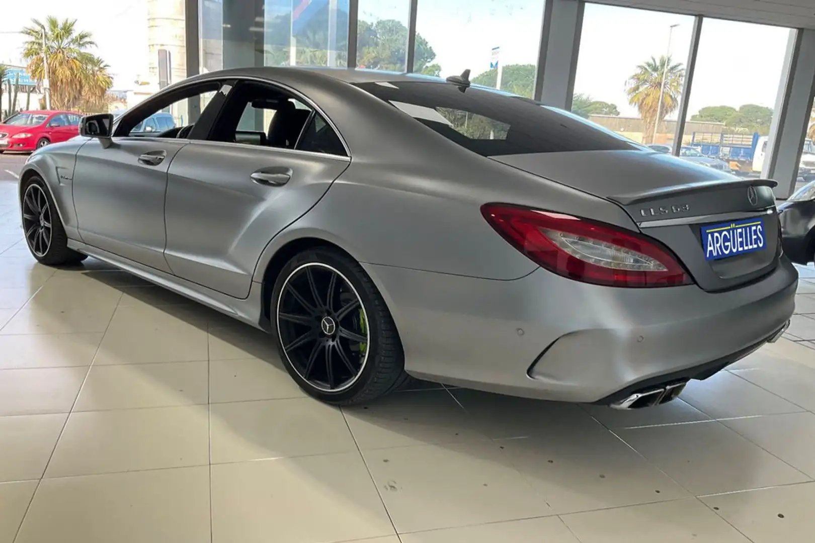 Mercedes-Benz CLS 63 AMG 4Matic NACIONAL 557cv Gri - 2