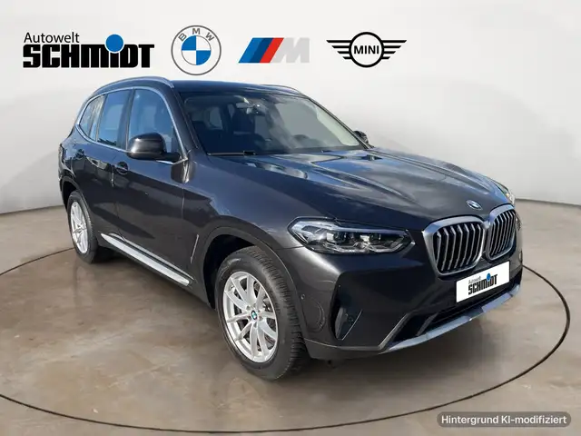 BMW X3 view 7