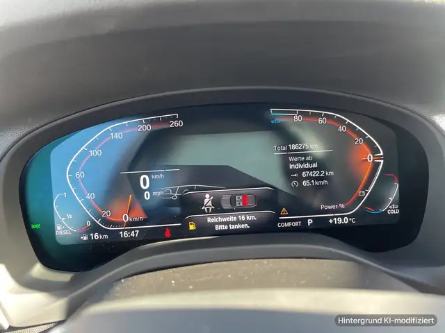 BMW X3 view 12