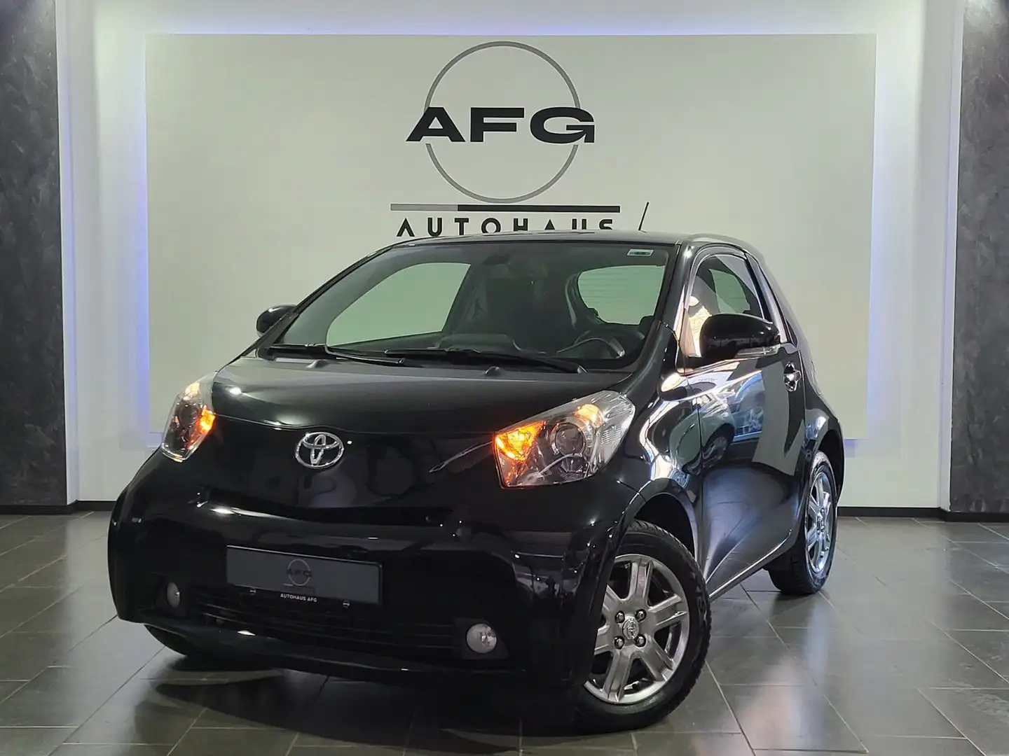 Toyota iQ iQ+*AUTOMATIK*PDC* Noir - 1