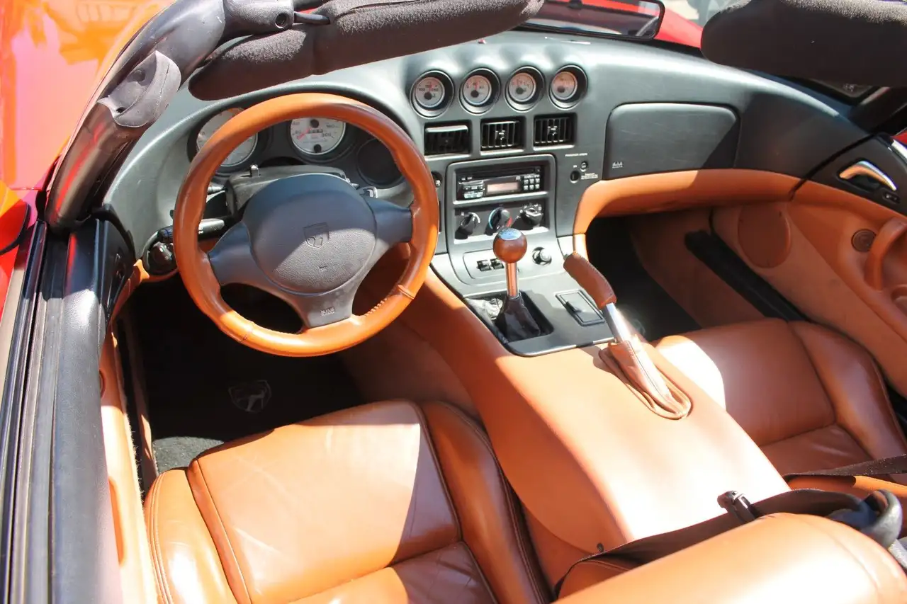 Dodge Viper R/T, foto 7