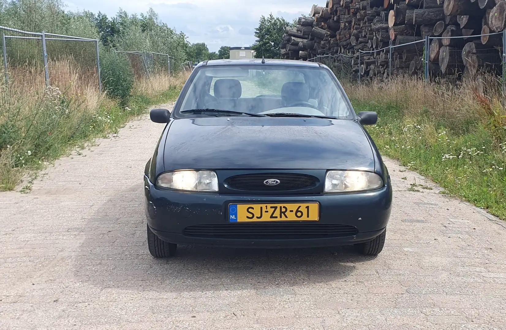 Ford Fiesta automaat 1.3 (goed lezen) Groen - 1
