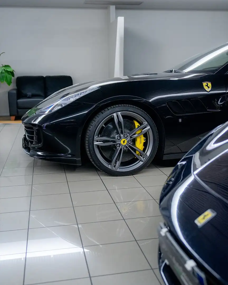 Ferrari GTC4 Lusso V12 GTC4Lusso Nero - 2
