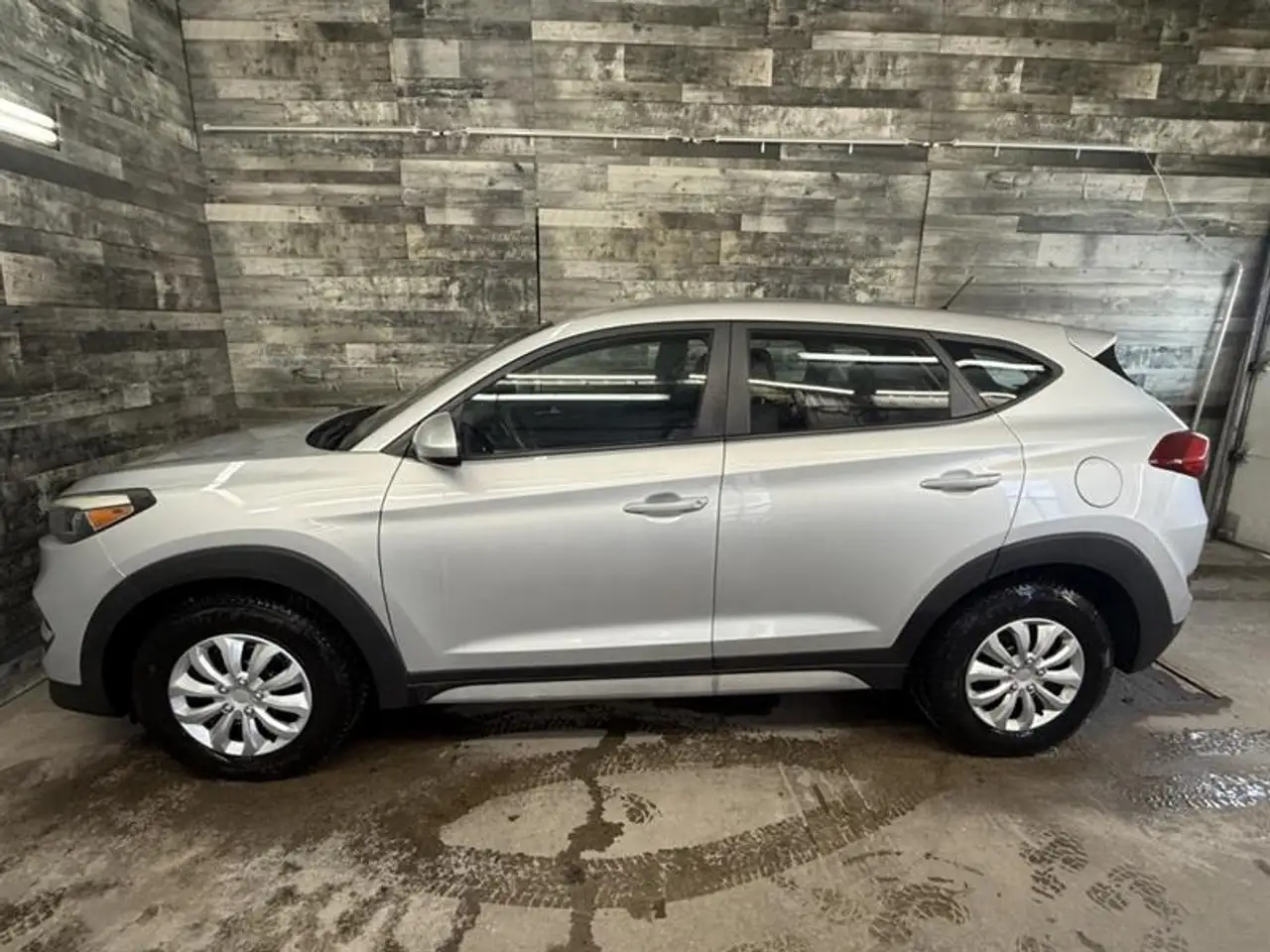 Hyundai TUCSON снимка Hyundai TUCSON