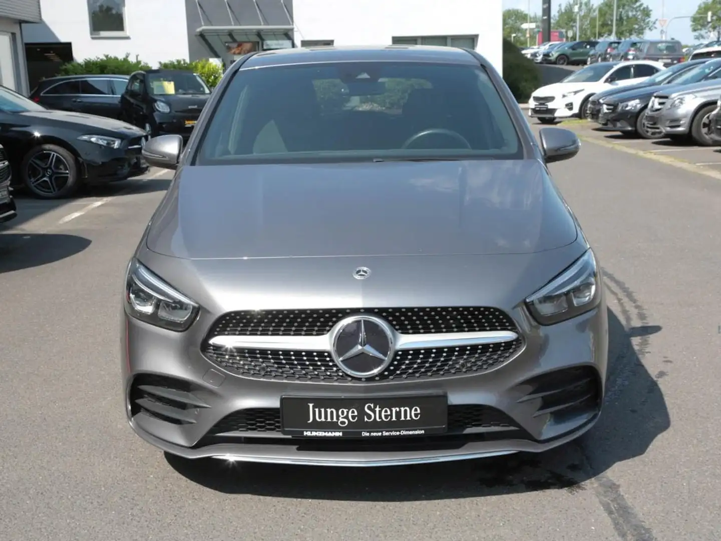 Mercedes-Benz B 200 AMG MBUXNavi-Prem. Kamera AHK Speigel-P Grijs - 2