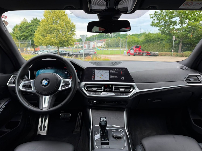 BMW 320 d M Sport/Navi/Led/Digital/HuD — photo 14