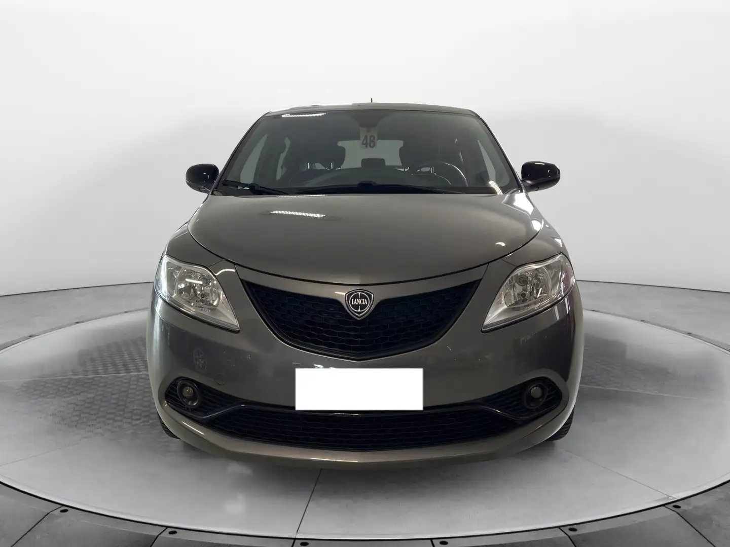 Lancia Ypsilon Ypsilon 1.2 69 CV 5 porte GPL Ecochic Gold Grigio - 2