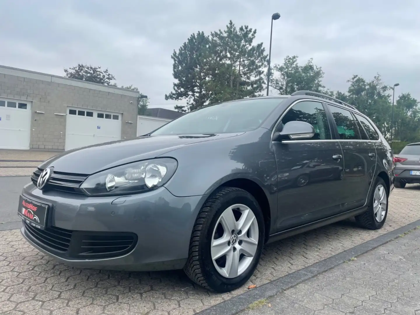 Volkswagen Golf VI Variant Comfortline/ALU/TÜV NEU/AHK/ Grau - 1