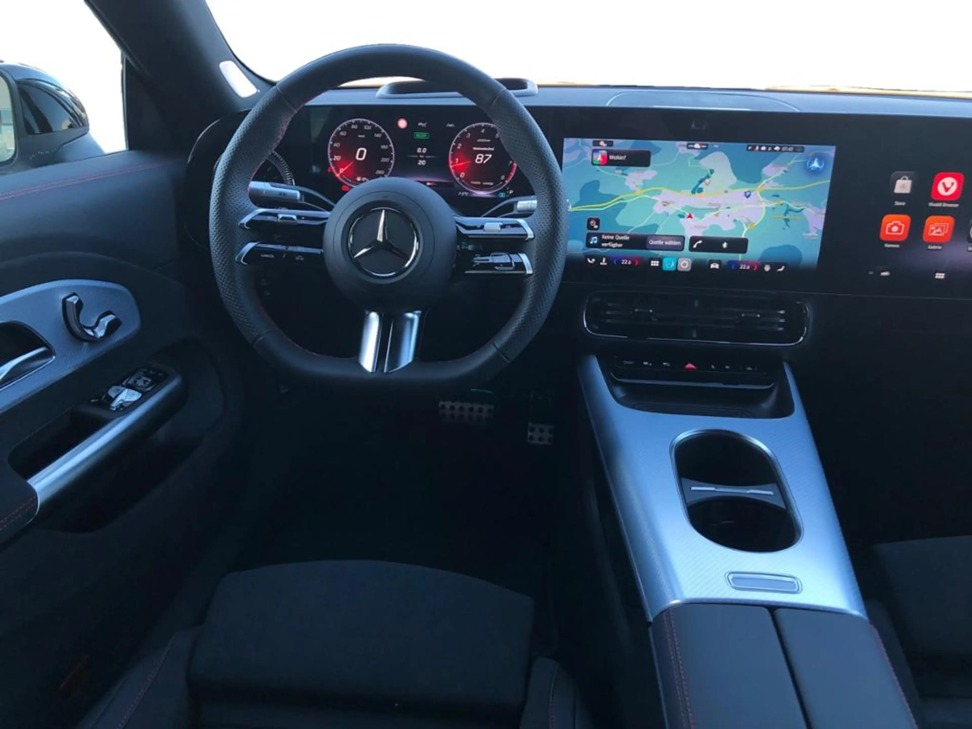 Mercedes-Benz CLA 220 4MATIC AMG+MBUX+Superscreen+Burm+MBeam — photo 5