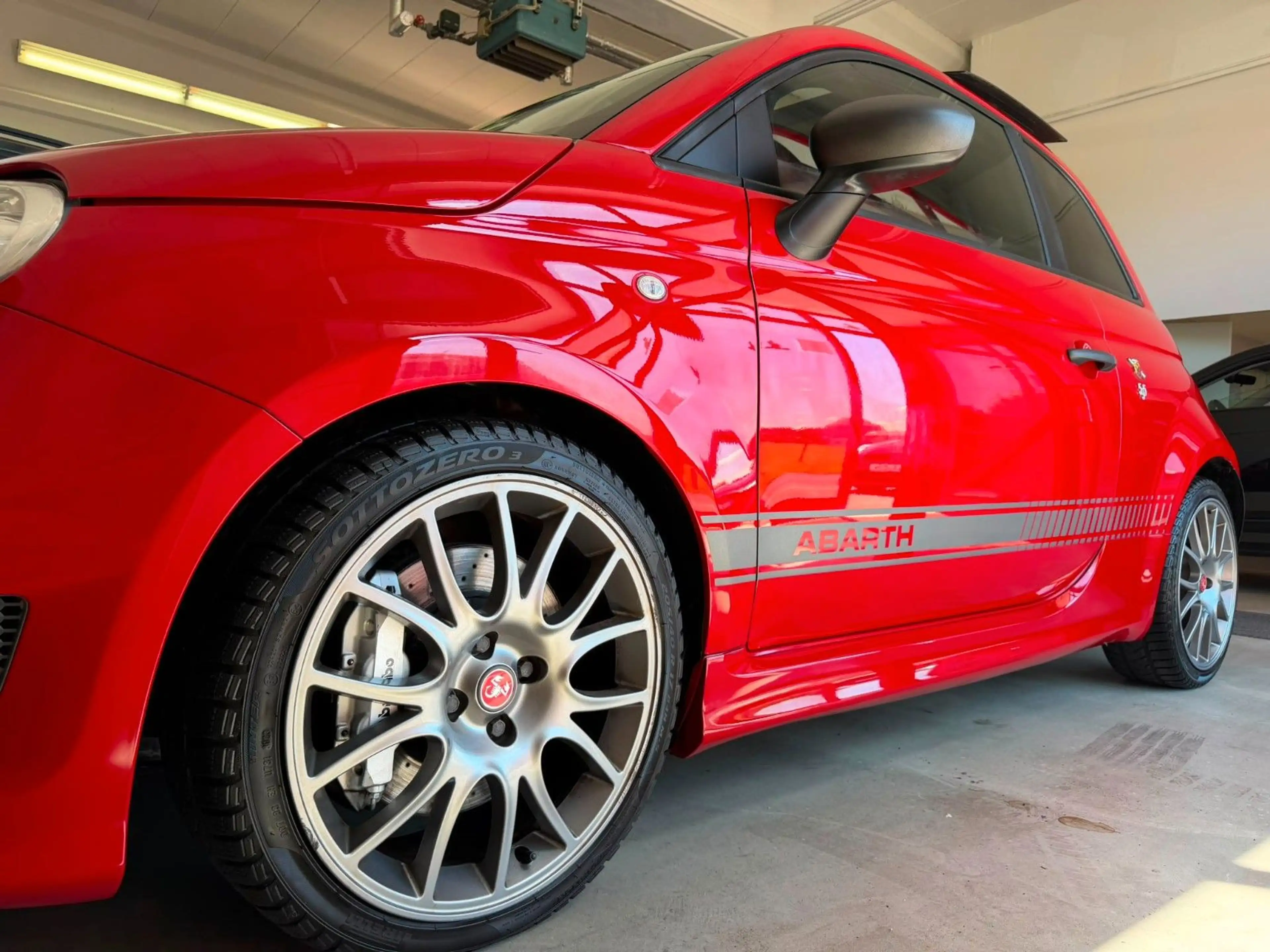 Abarth 500 595 Competizione ** P-DACH ** LEDER ** PDC ** — photo 7