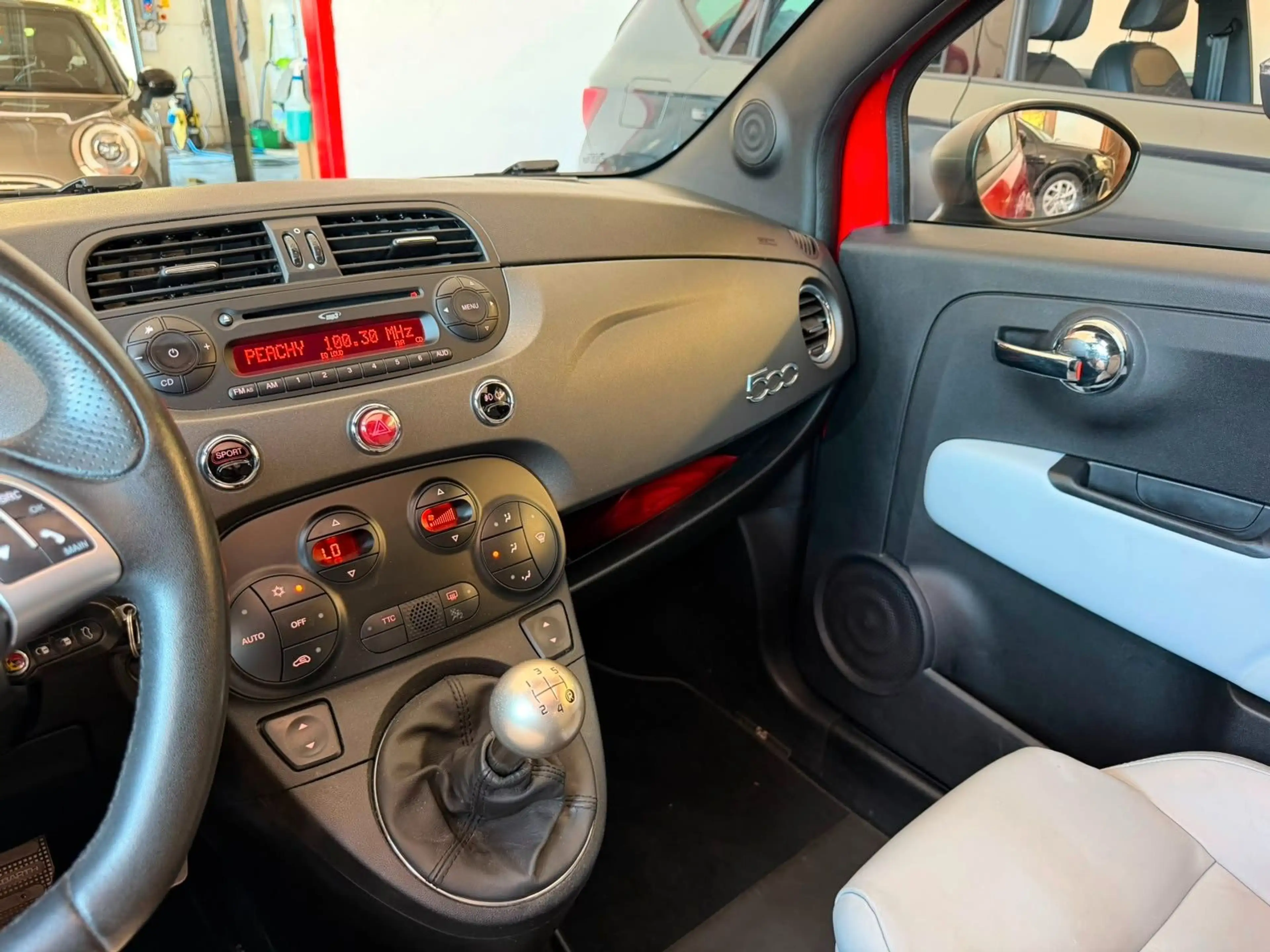 Abarth 500 595 Competizione ** P-DACH ** LEDER ** PDC ** — photo 9