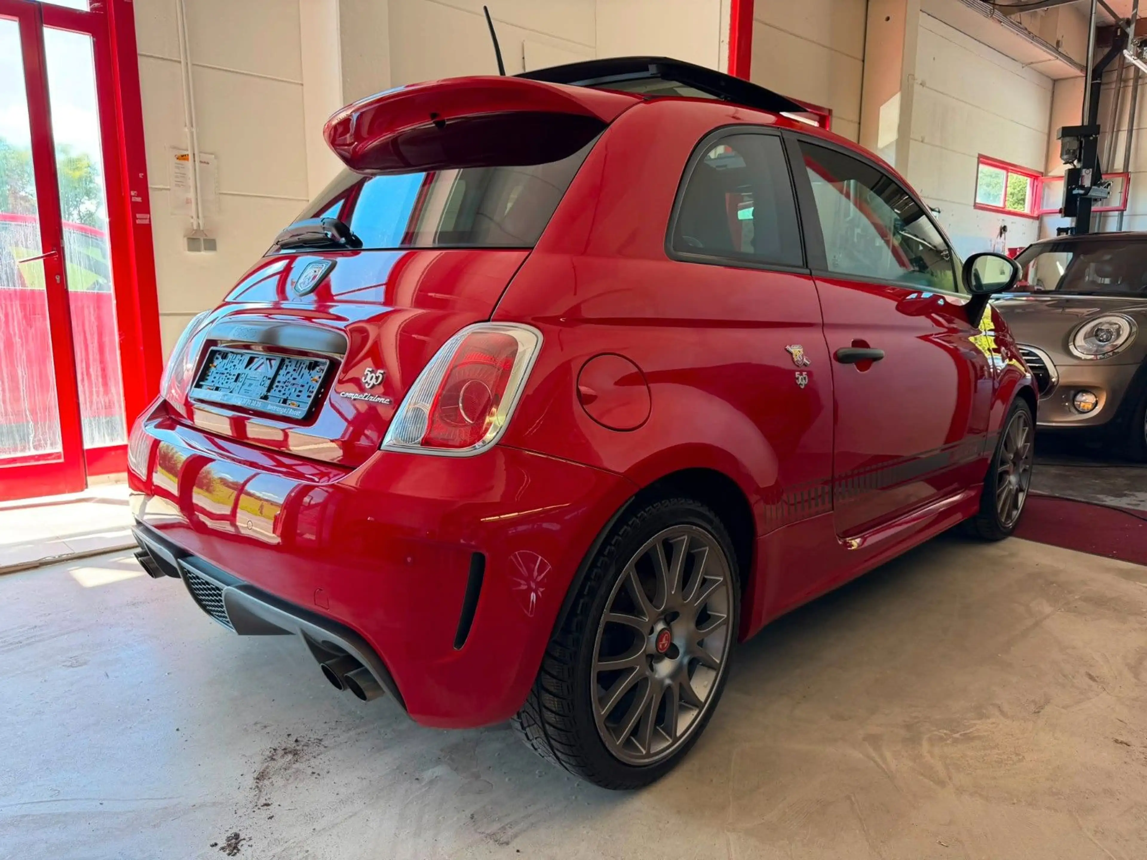 Abarth 500 595 Competizione ** P-DACH ** LEDER ** PDC ** — photo 4