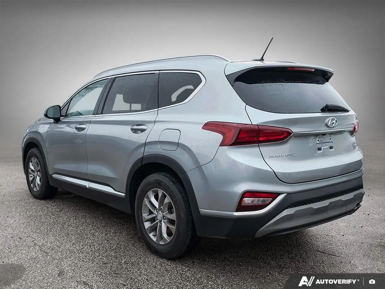 Hyundai SANTA FE снимка Hyundai SANTA FE