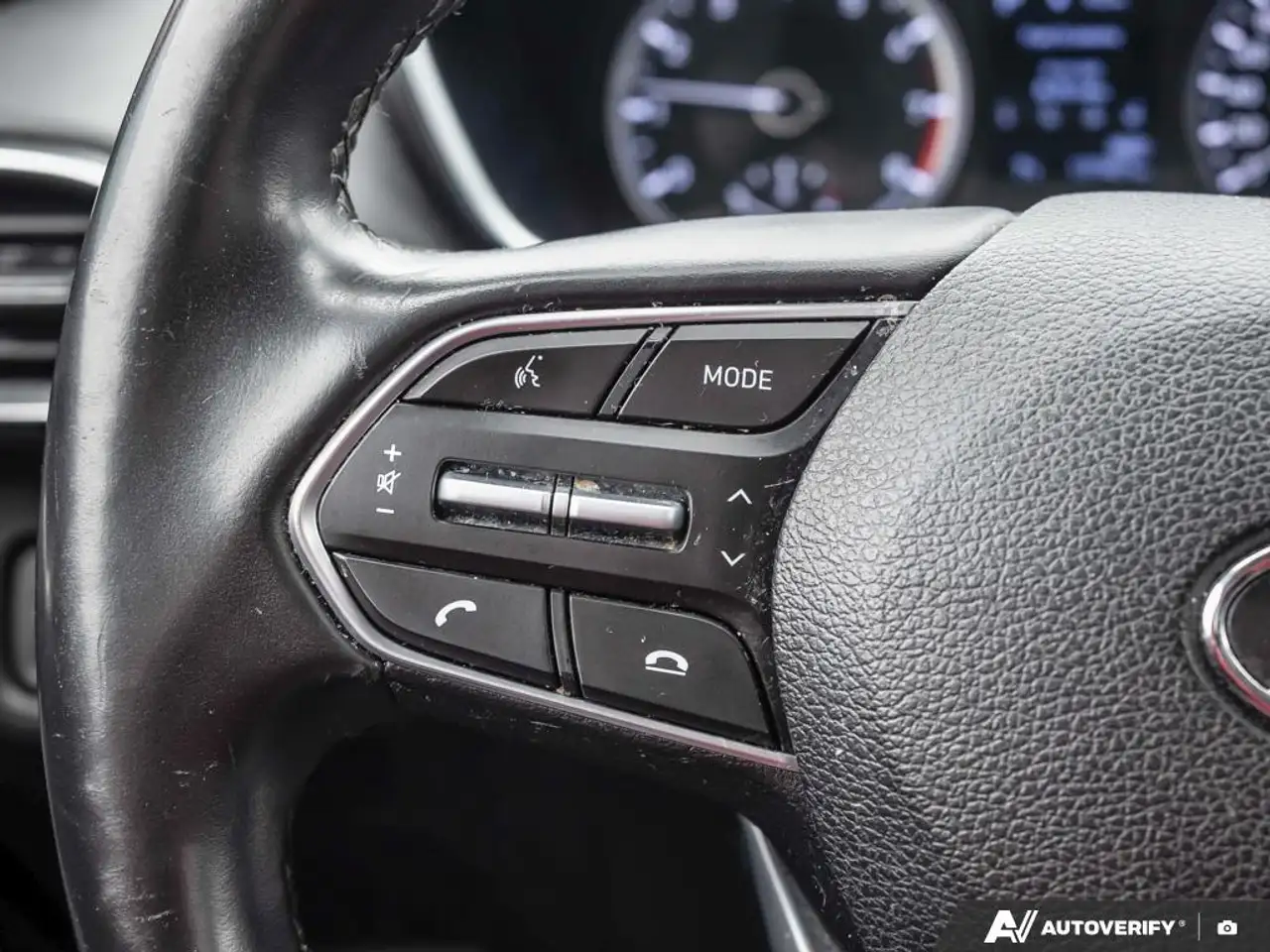 Hyundai SANTA FE снимка Hyundai SANTA FE