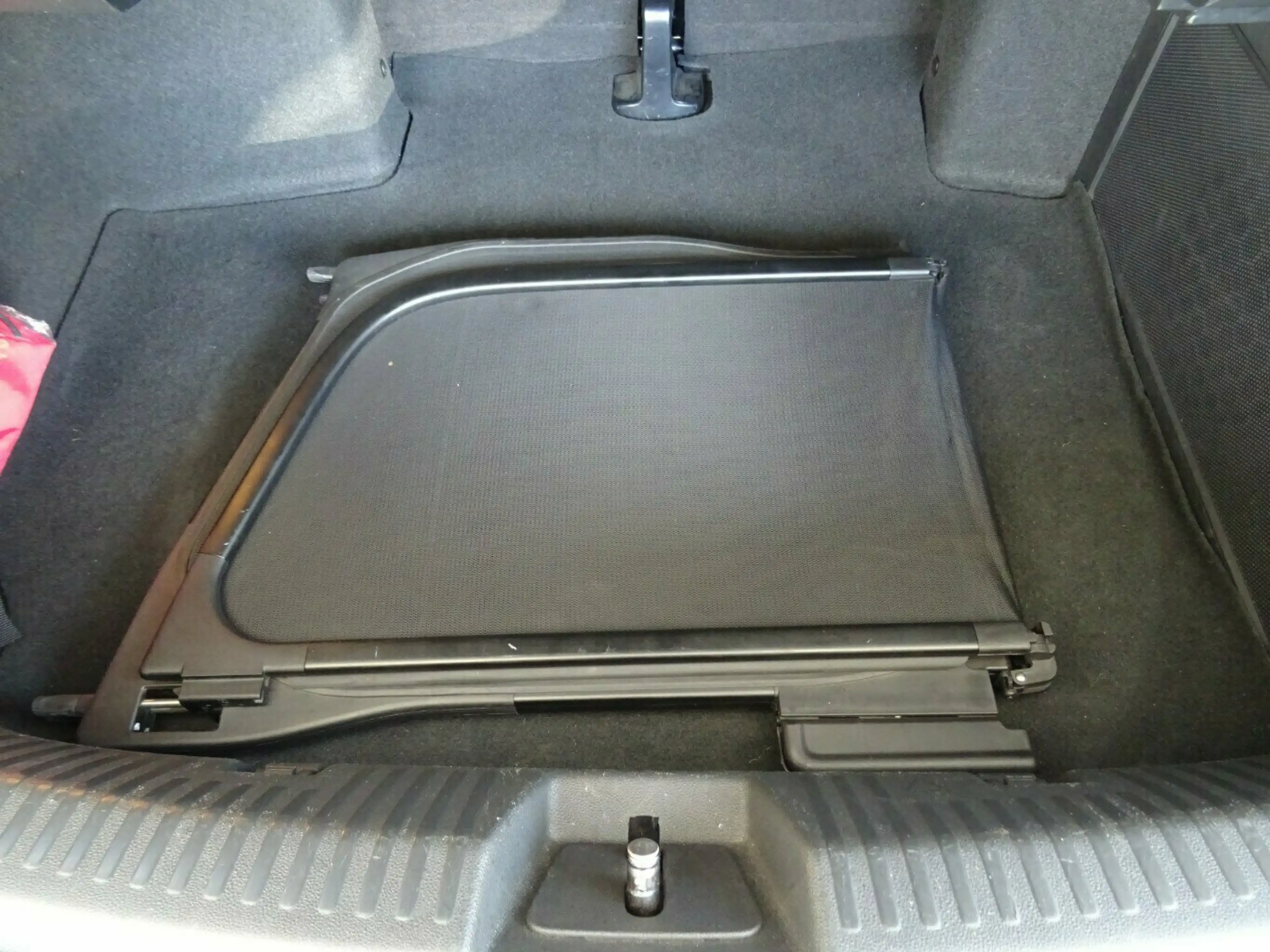 Volkswagen New Beetle 2,0 TSI Cabriolet Autom,Leder,Kamera — photo 9
