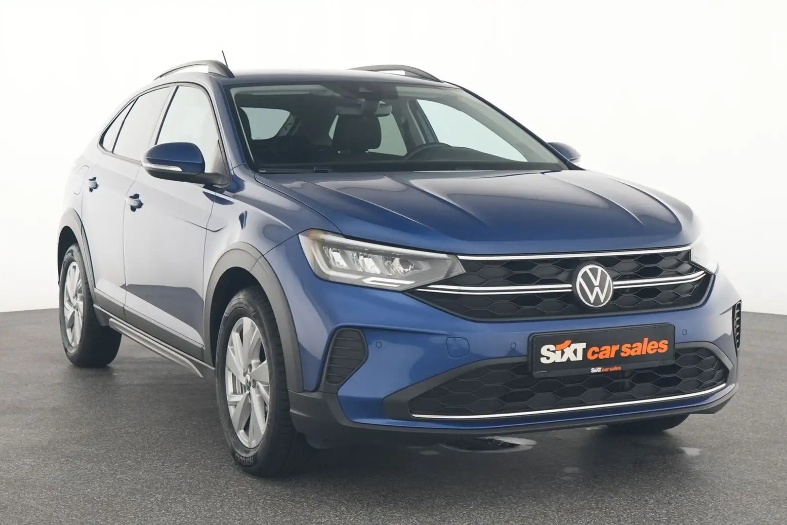Volkswagen Taigo 1.0 TSI Life|NAV|LED|PDC v+h|SHZG|DigCoPro Синій - 1