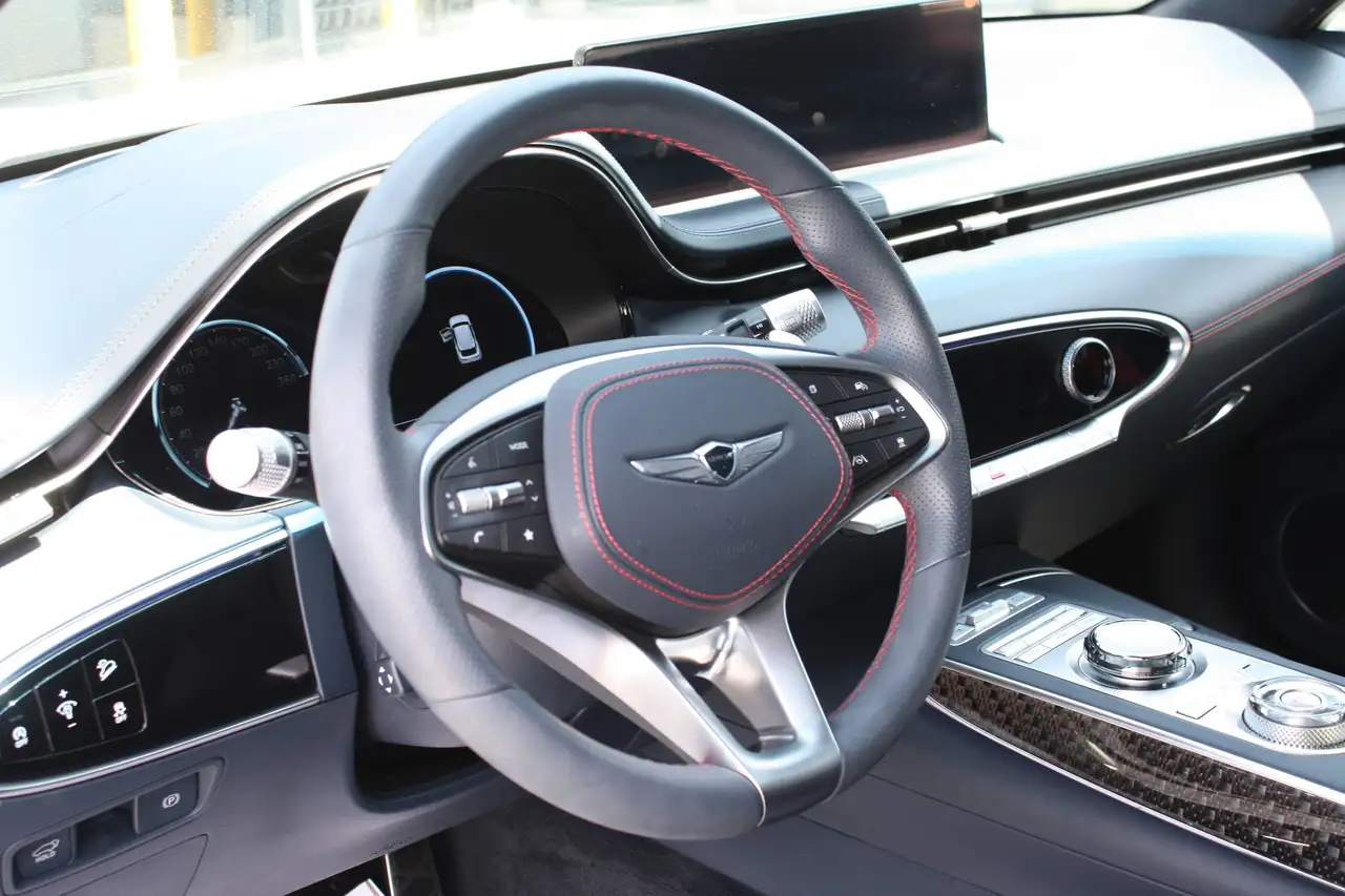 Genesis GV70 снимка Genesis GV70