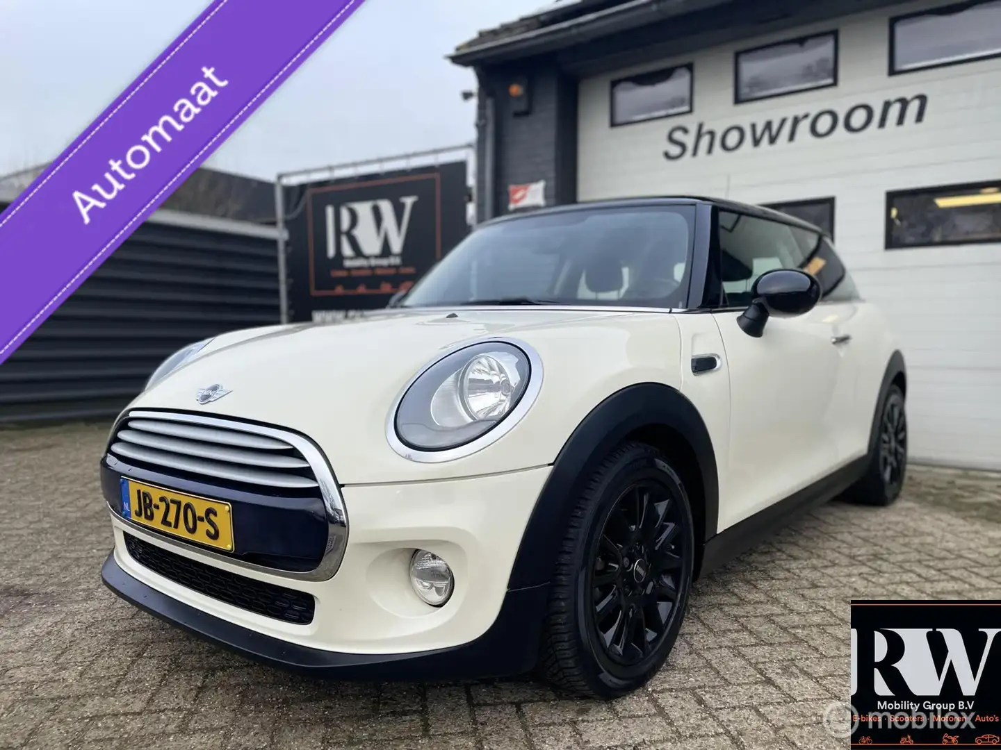 MINI Cooper Mini 1.5 Chili Serious Business Automaat! Wit - 1