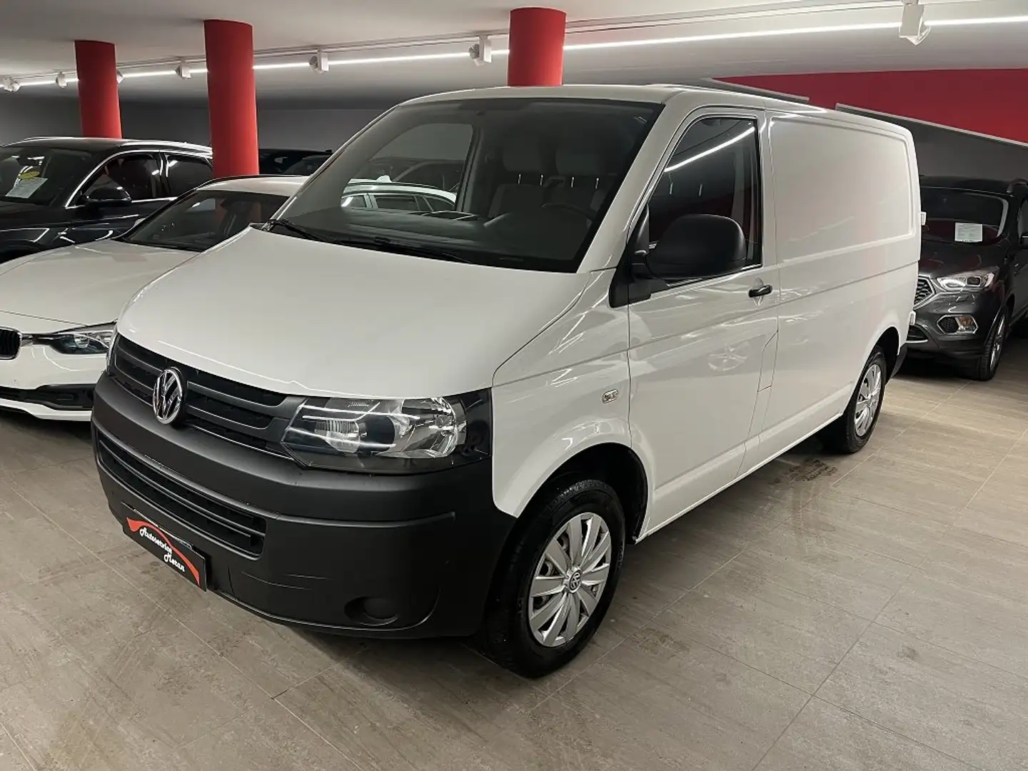 Volkswagen T5 Transporter 2.0 TDI corto Blanc - 1