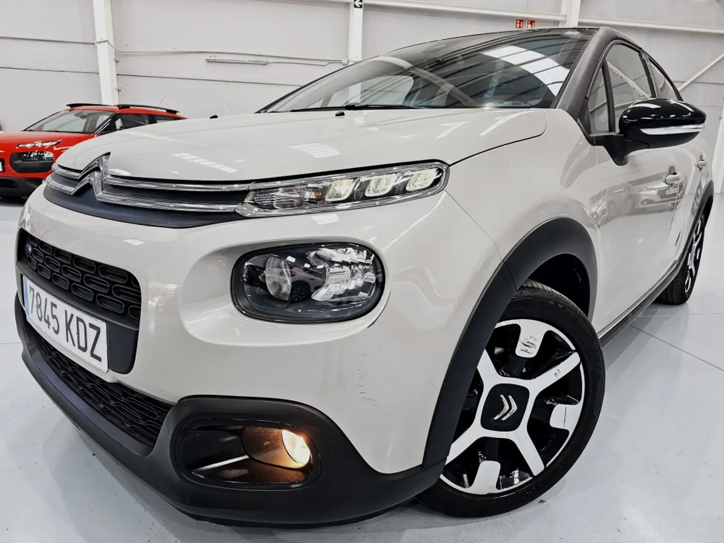 Citroen C3 1.2 PureTech S&S Shine 83 Gris - 1