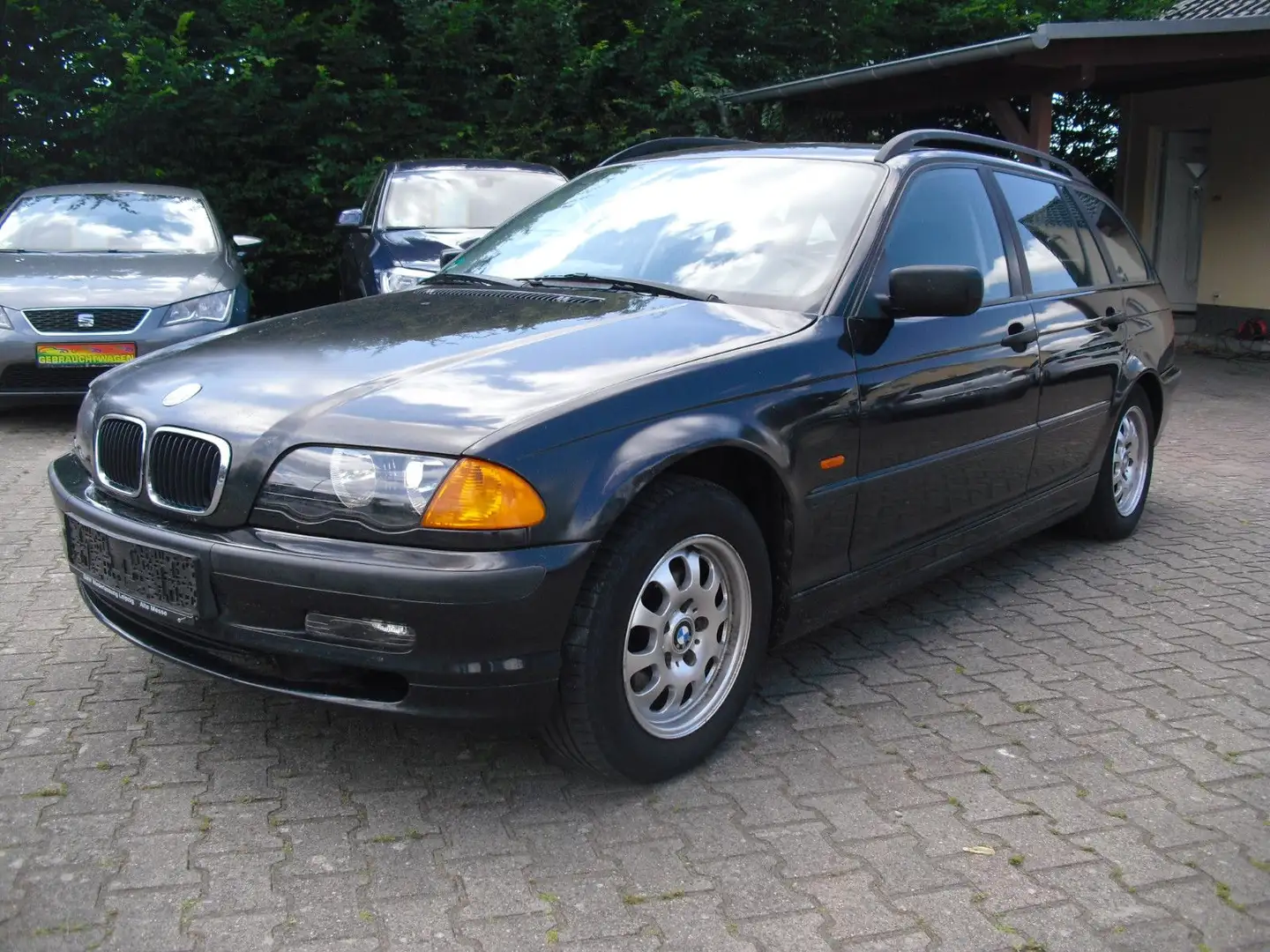 BMW 318 i touring - Zur Ersatzteilgewinnung ! Black - 1