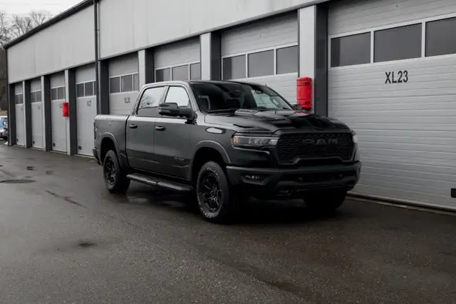 Ram 1500 view 3