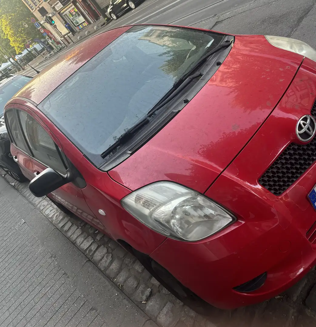 Toyota Yaris 1.0i VVT-i Yaris+ - 2