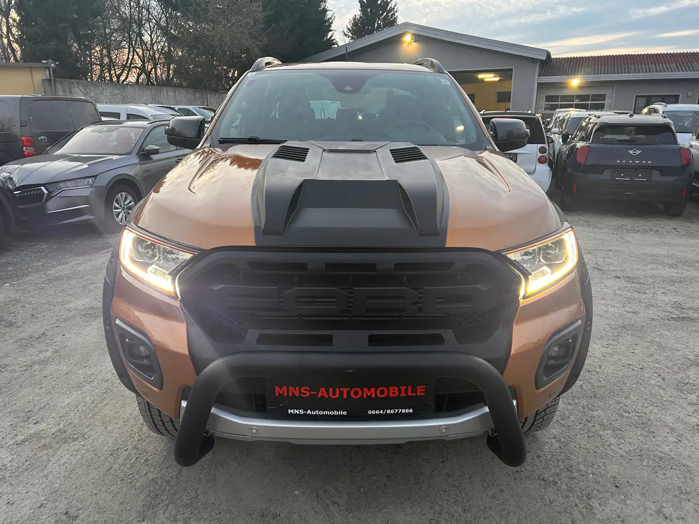 Ford Ranger Wildtrak Doppelkabine 4x4 Leder Navi LED MwSt Orange - 2