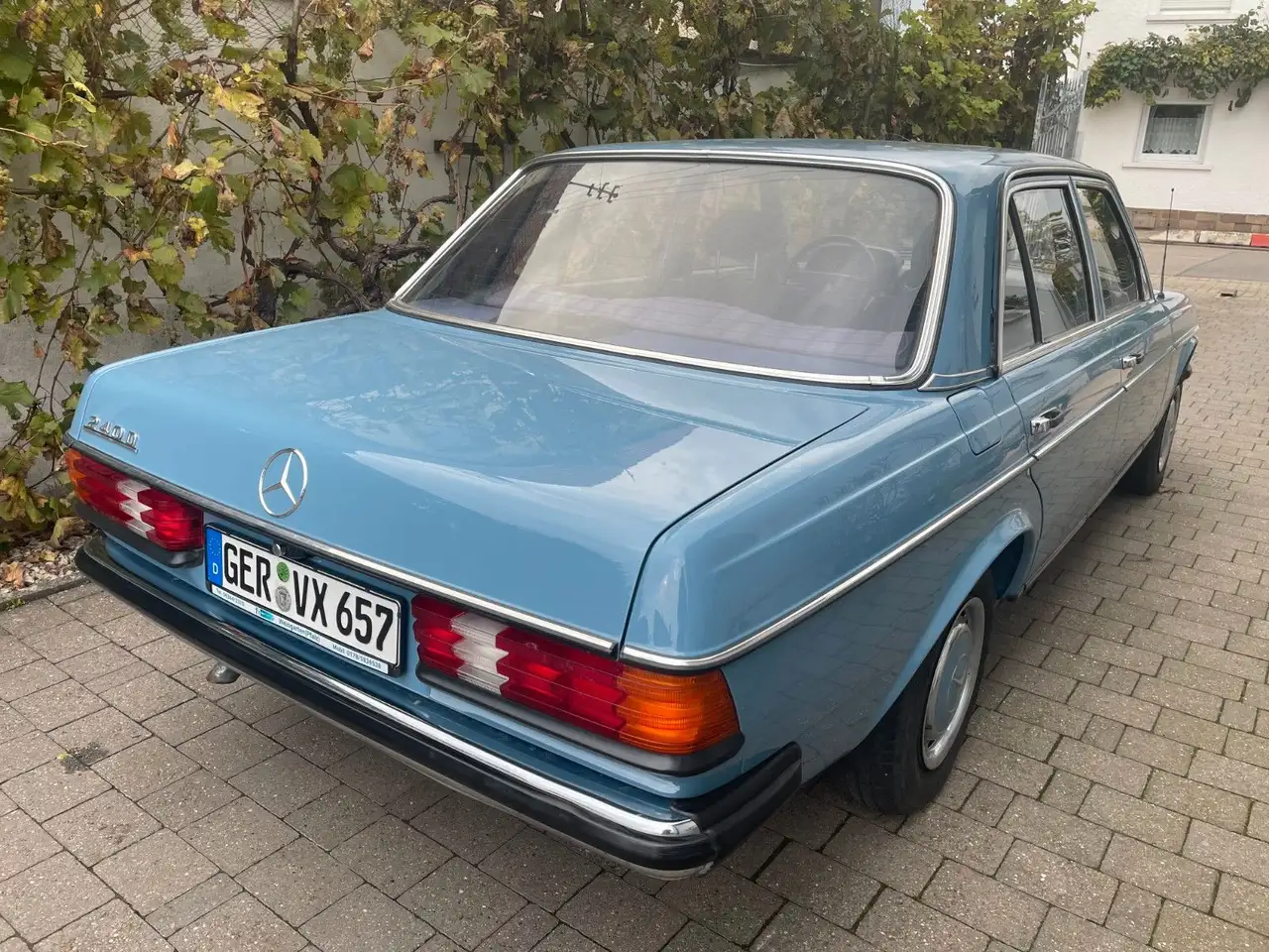 Mercedes-Benz 240, foto 5
