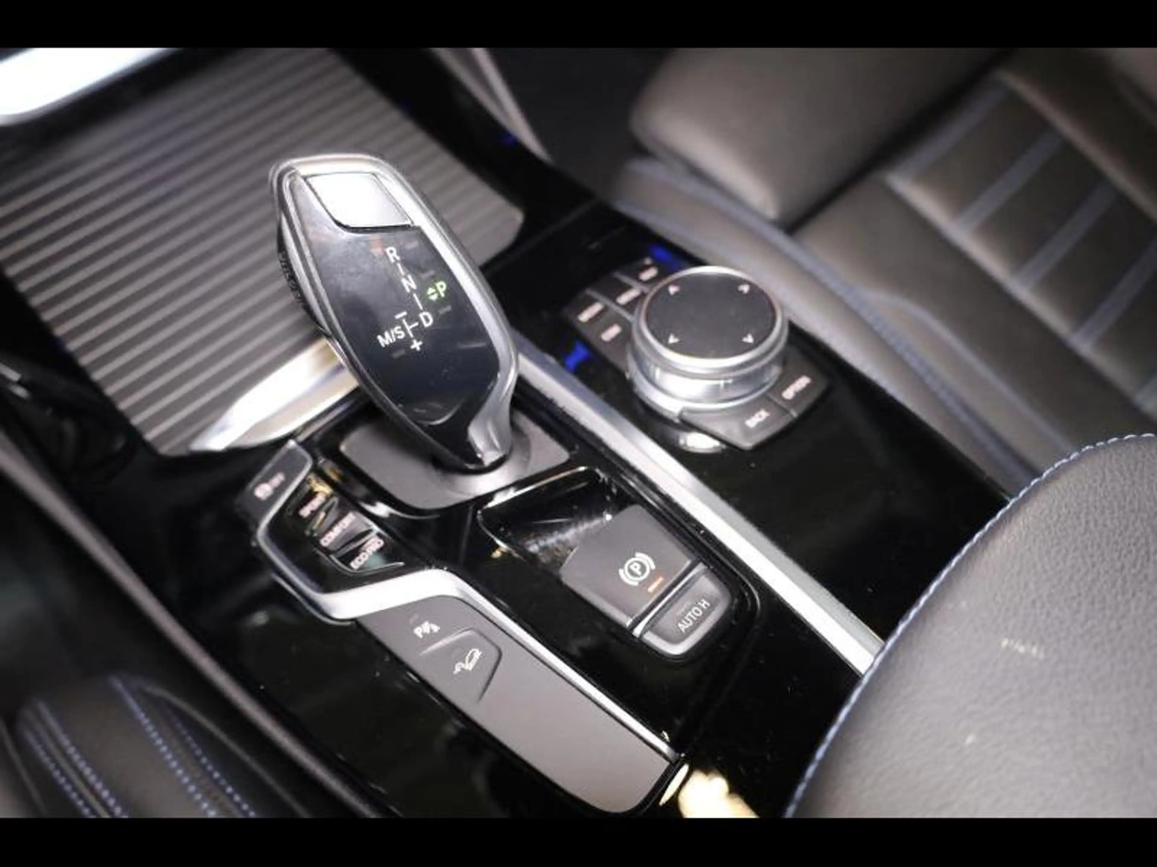 BMW X4 xDrive20d Kit M Sport — photo 13