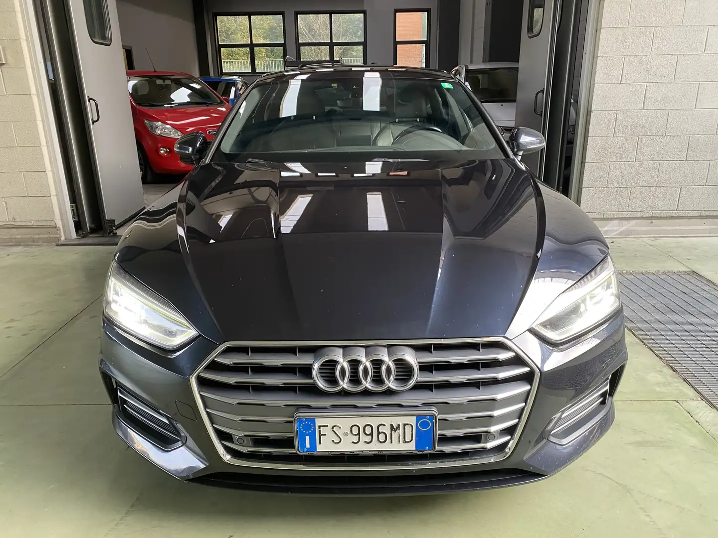 Audi A5 Sportback 40 2.0 tfsi mhev Business 190cv s-tronic Bleu - 2
