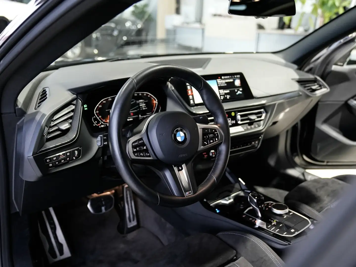 BMW 218 218i Gran Coupe M Sport Panorama Harman M-Sitze Noir - 2