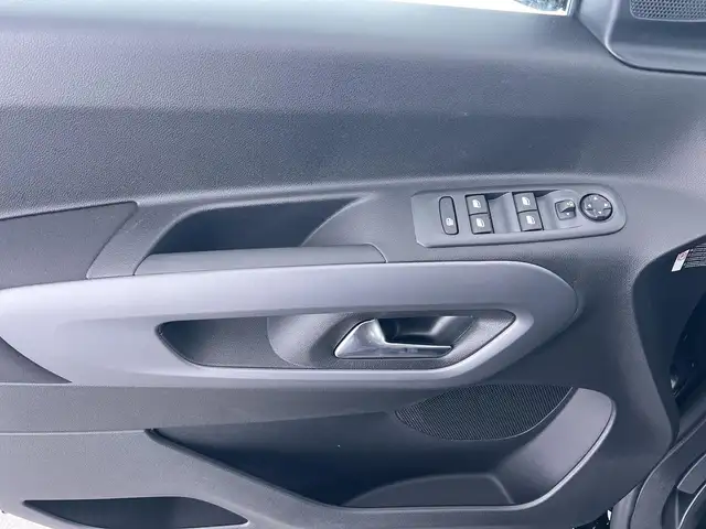 Citroen Berlingo view 11