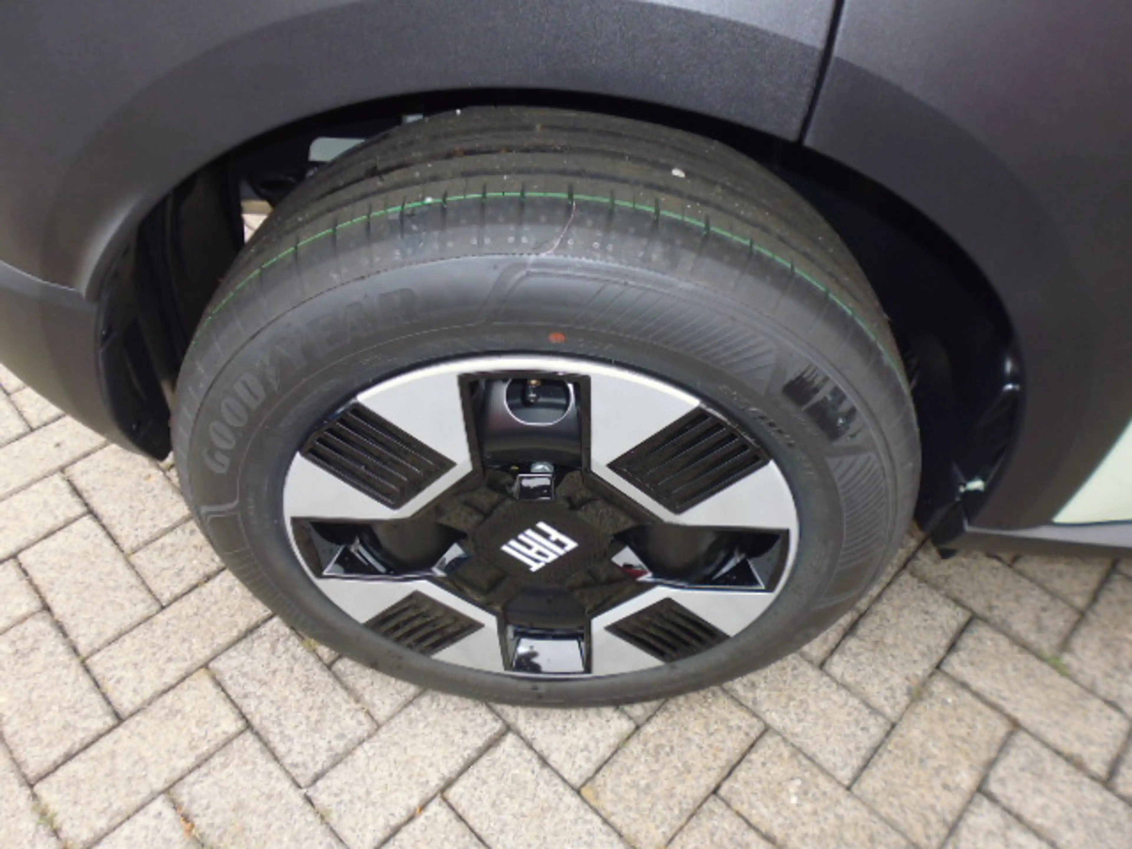 Fiat Grande Panda 1.2 Turbo 74 kW Icon mit Navigation, Kamera hinten, Klimaautomatik — photo 5