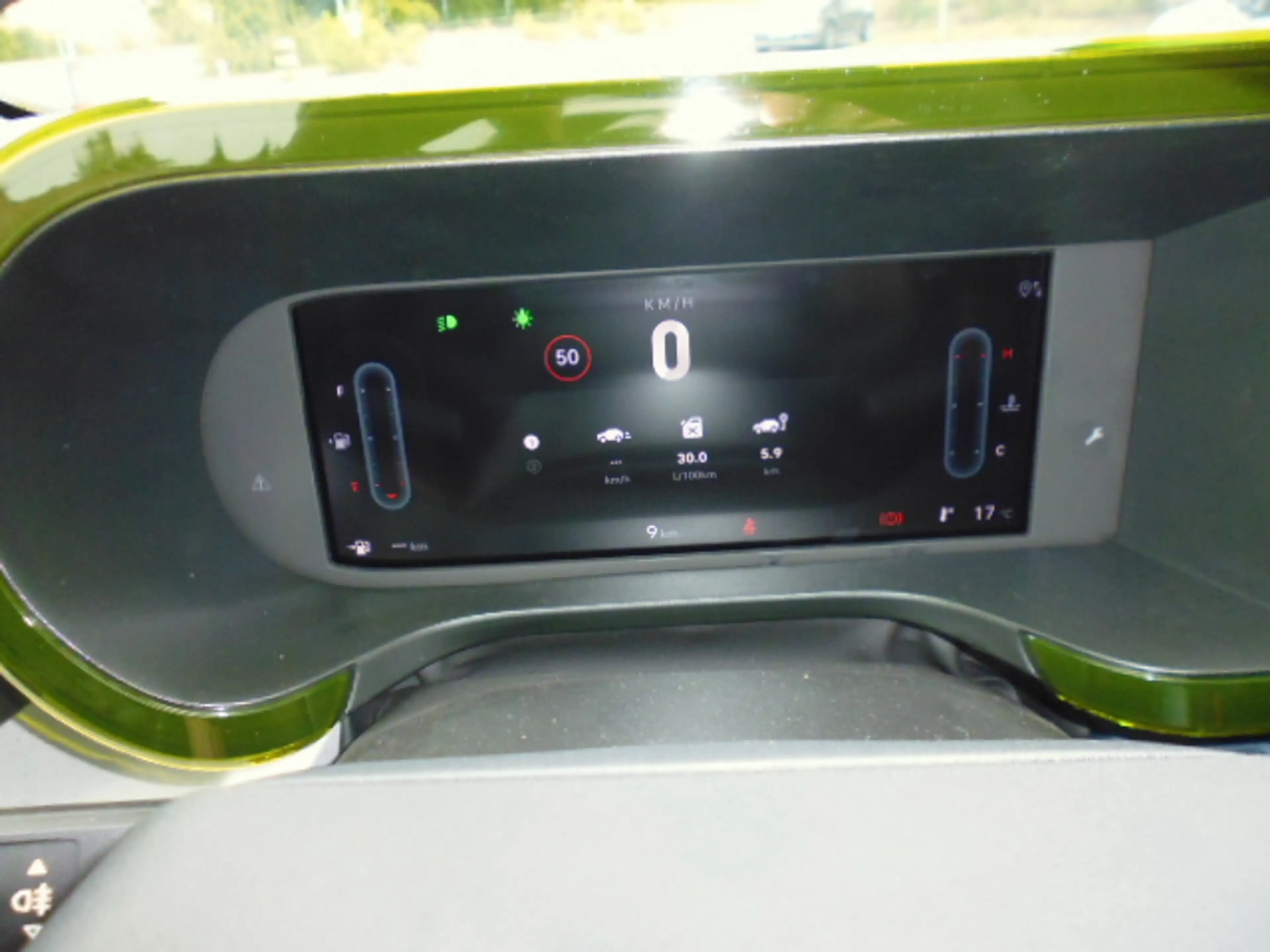 Fiat Grande Panda 1.2 Turbo 74 kW Icon mit Navigation, Kamera hinten, Klimaautomatik — photo 11