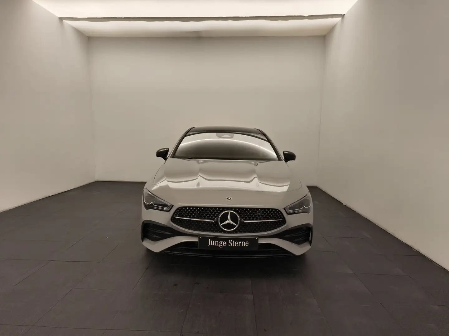 Mercedes-Benz CLA 250 CLA 250e SB AMG Premium Edition Distro Night DAB Grau - 2