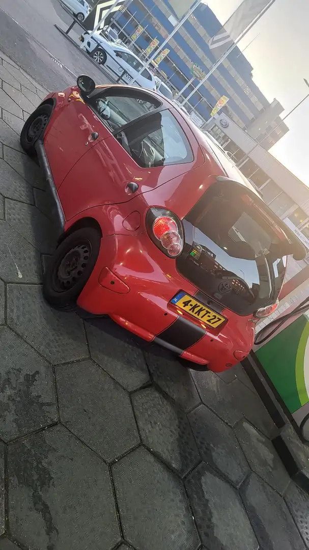 Toyota Aygo 1.0 VVT-i Comfort Roşu - 2
